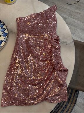 Sequin One-Shoulder Midi Dress - Rose Gold
